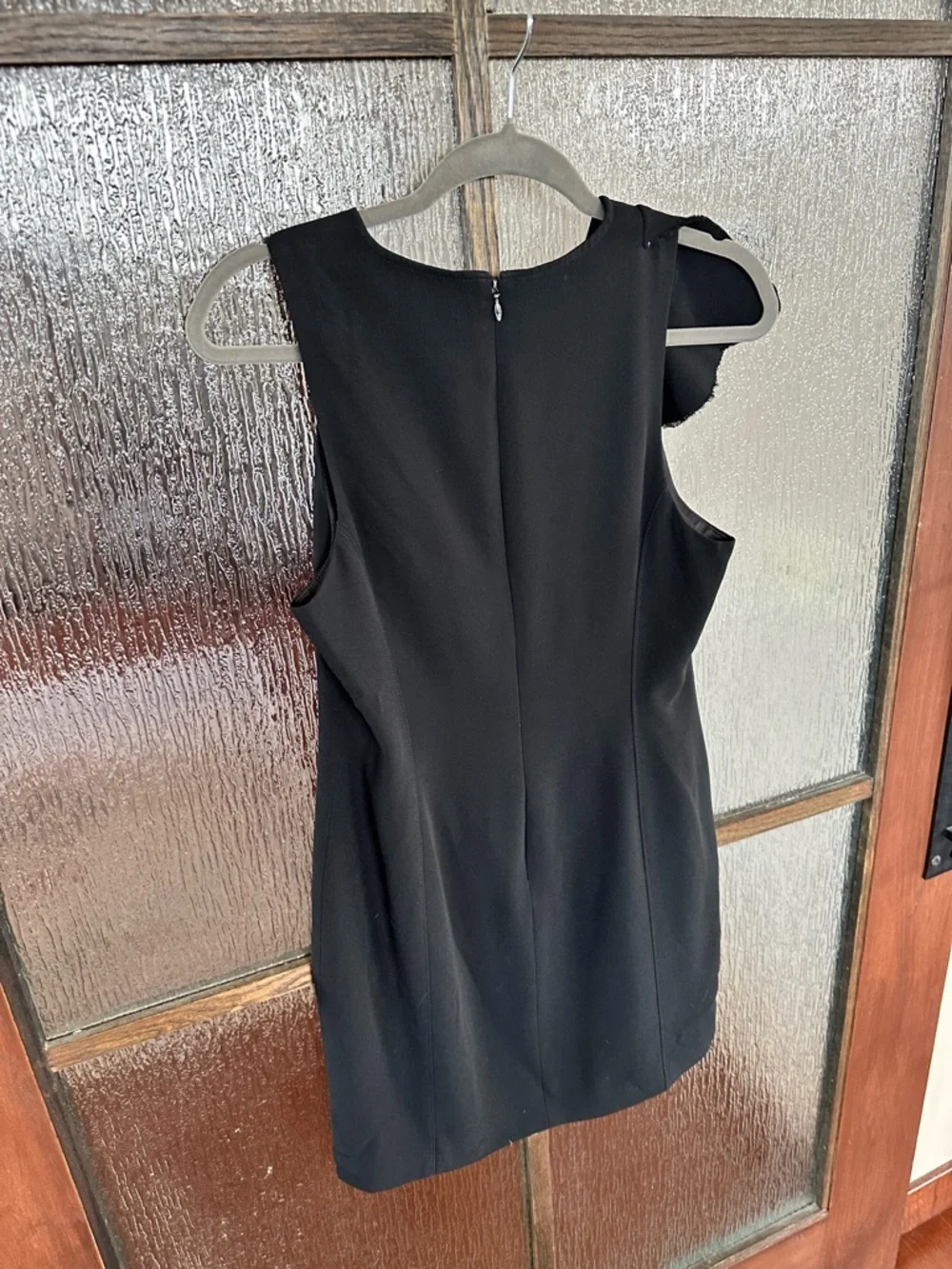 Cinq à Sept Kimberlin Dress in black size 10 - Picture 7 of 9